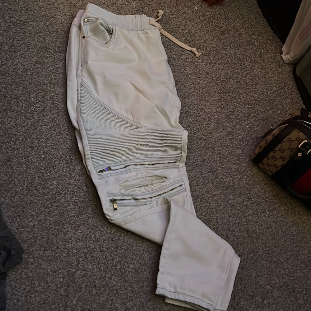 Light blue stretchy jeans
